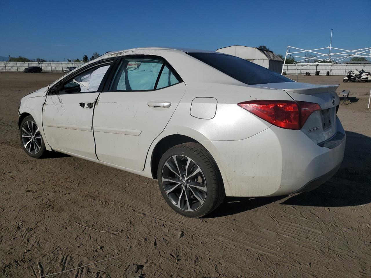 2019 TOYOTA COROLLA L - Image 2