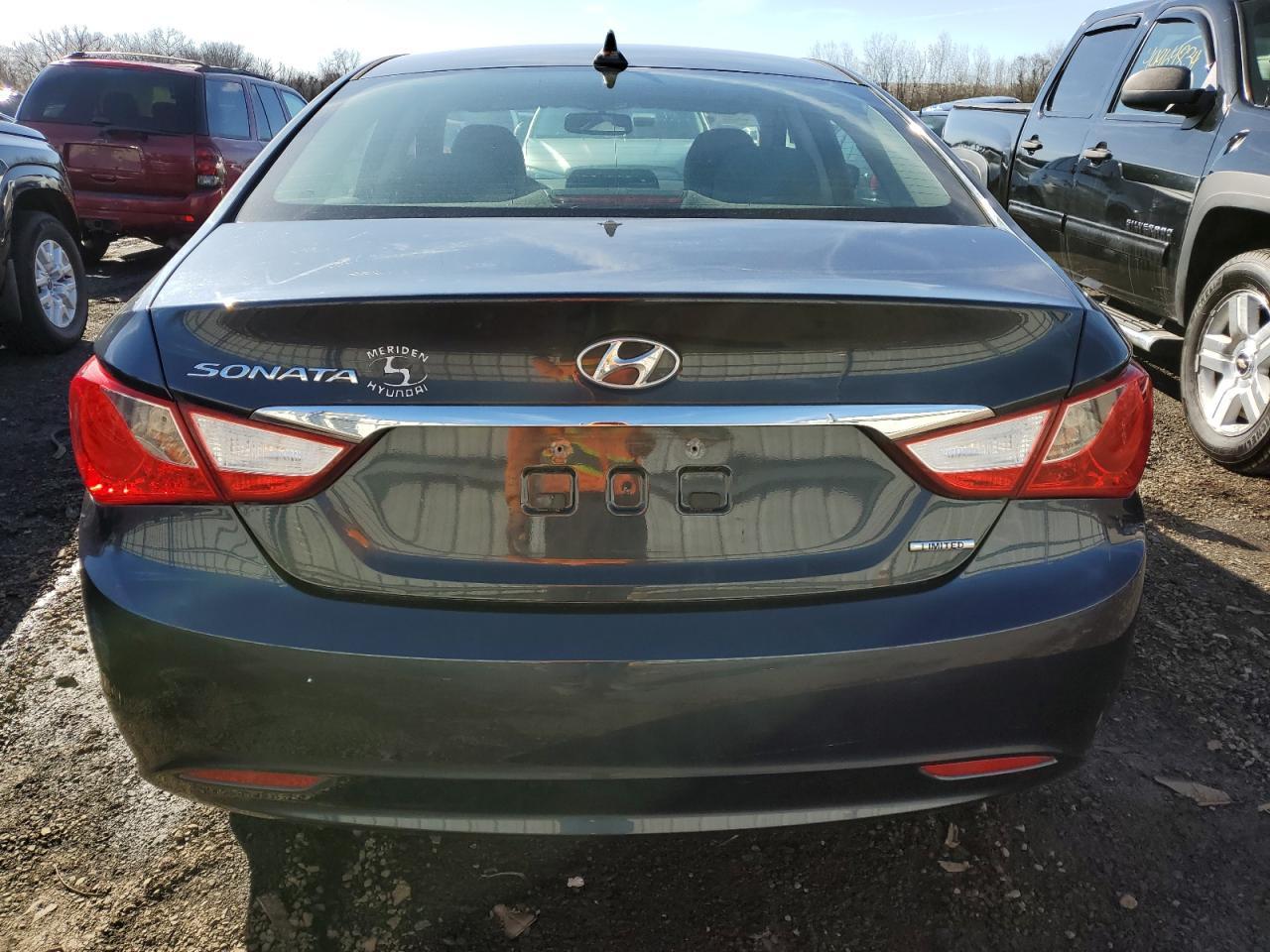 2011 HYUNDAI SONATA SE - Фото 6
