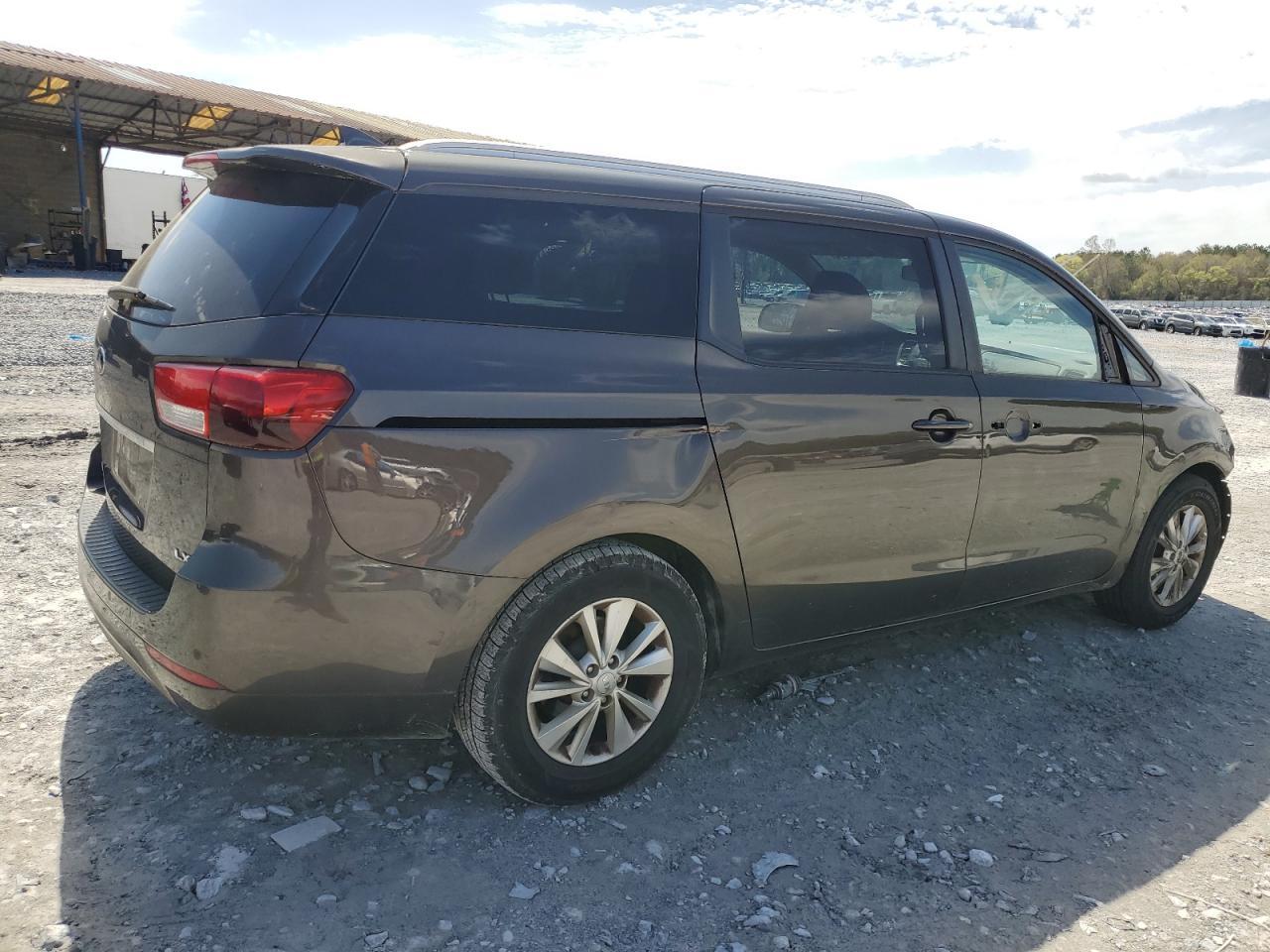 2016 KIA SEDONA LX - Фото 3