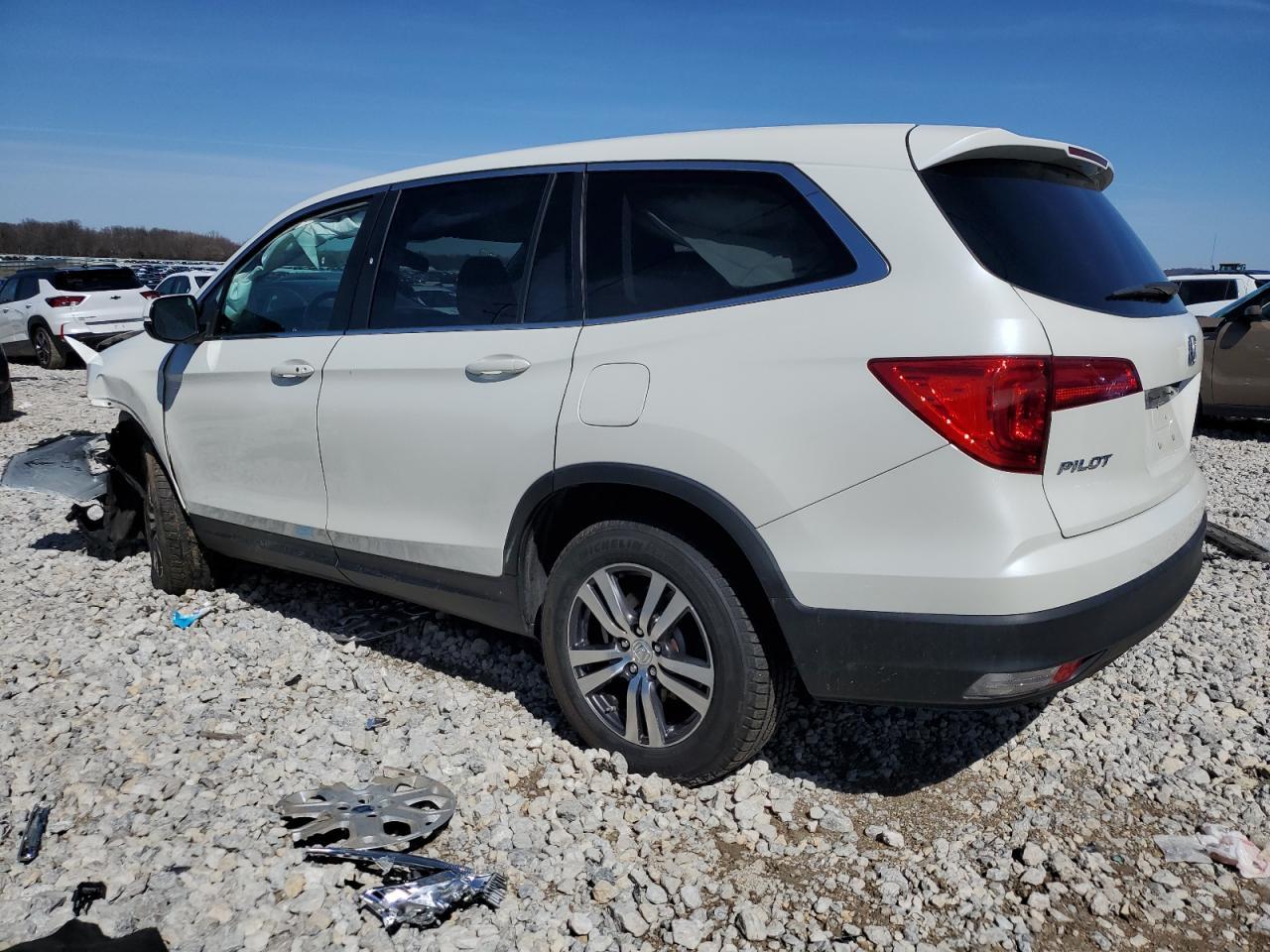 2016 HONDA PILOT EXL - Image 2