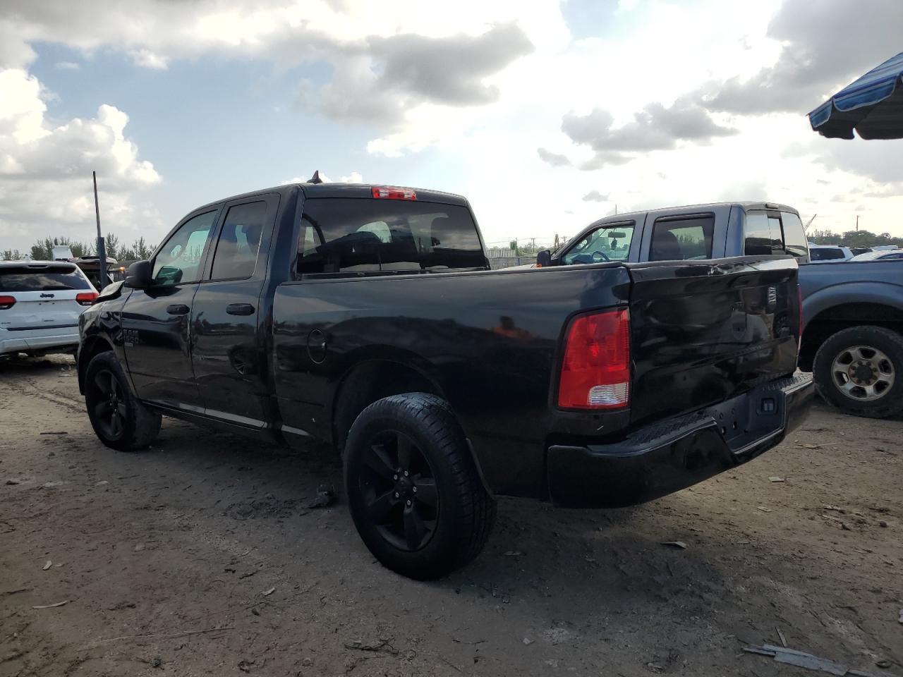 2019 RAM 1500 CLASS - Фото 2