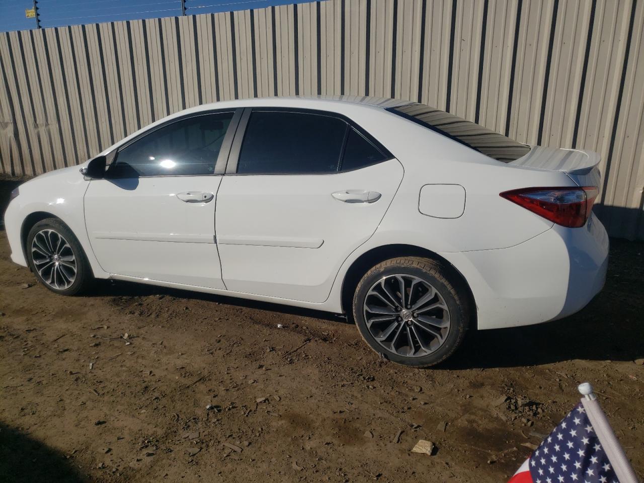 2016 TOYOTA COROLLA L - Image 2