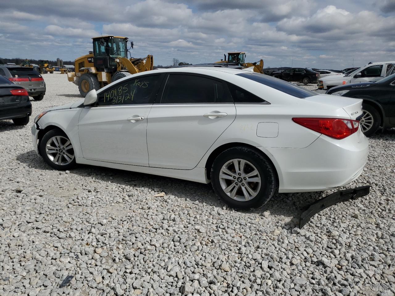 2013 HYUNDAI SONATA GLS - Фото 2