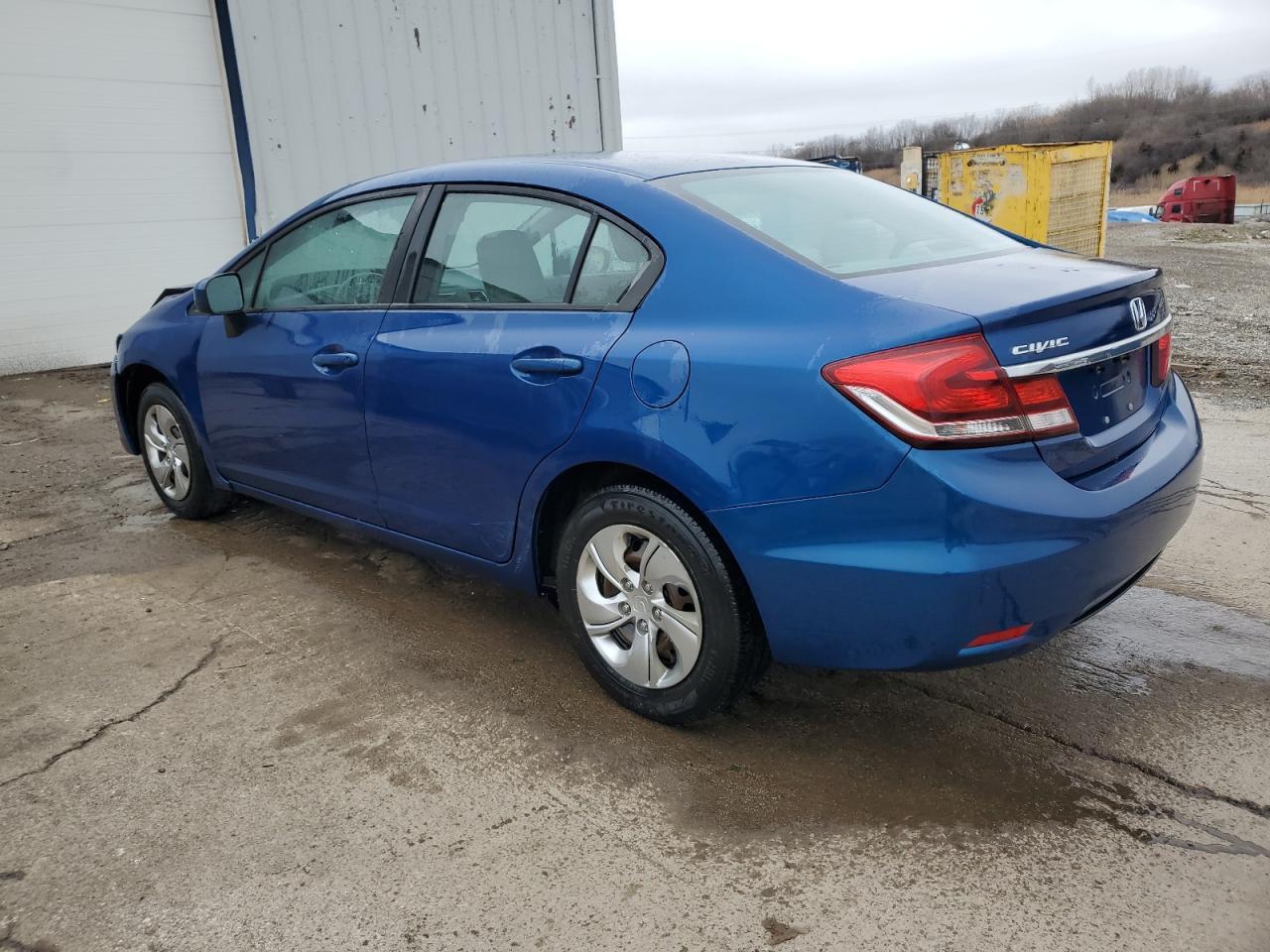 2014 HONDA CIVIC LX - Image 2