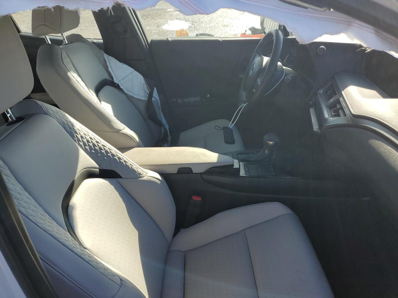 2022 LEXUS UX 200 BAS - Фото 7