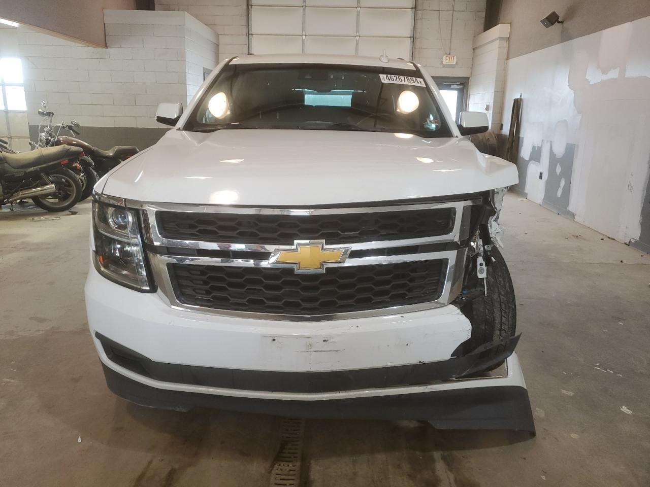 2015 CHEVROLET SUBURBAN C - Фото 5