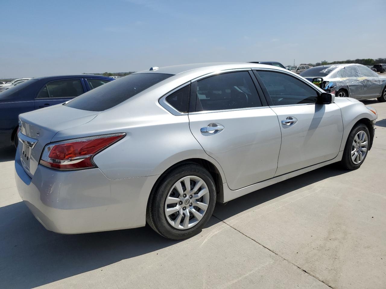 2015 NISSAN ALTIMA 2.5 - Фото 3