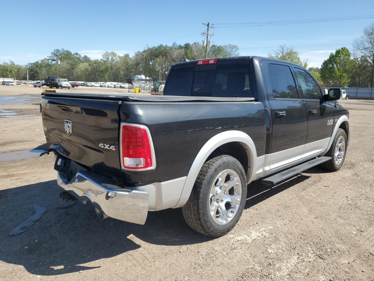 2015 RAM 1500 LARAM - Image 3