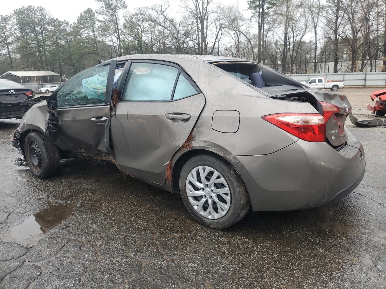 2019 TOYOTA COROLLA L - Фото 2