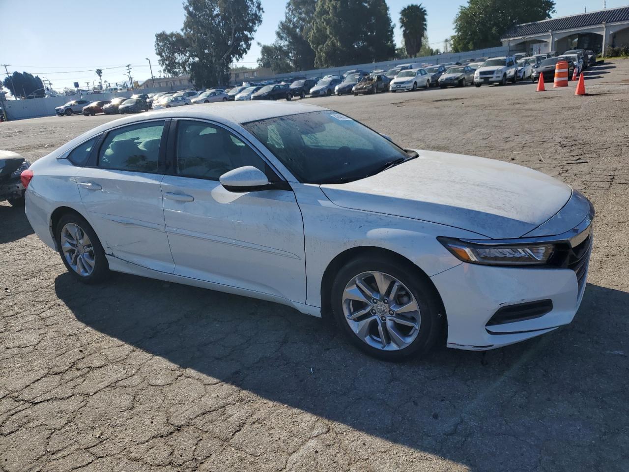 2018 HONDA ACCORD LX - Фото 4