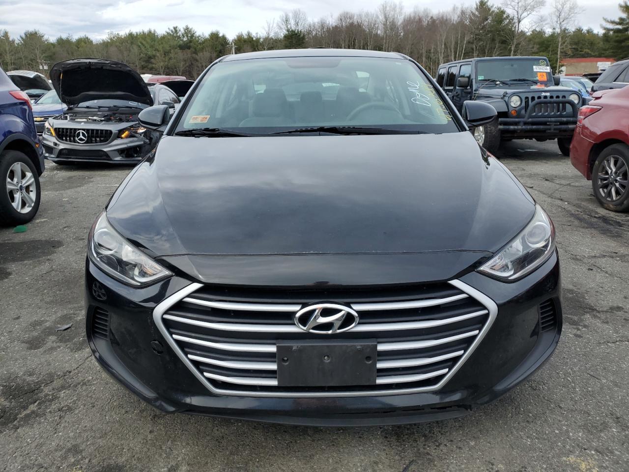 2017 HYUNDAI ELANTRA SE - Фото 5