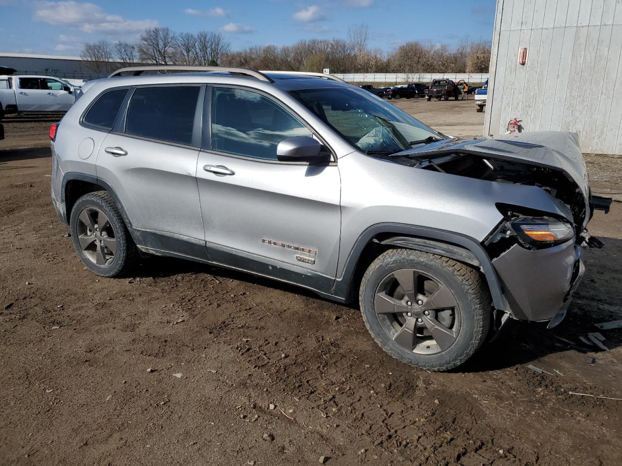 2016 JEEP CHEROKEE L - Image 4