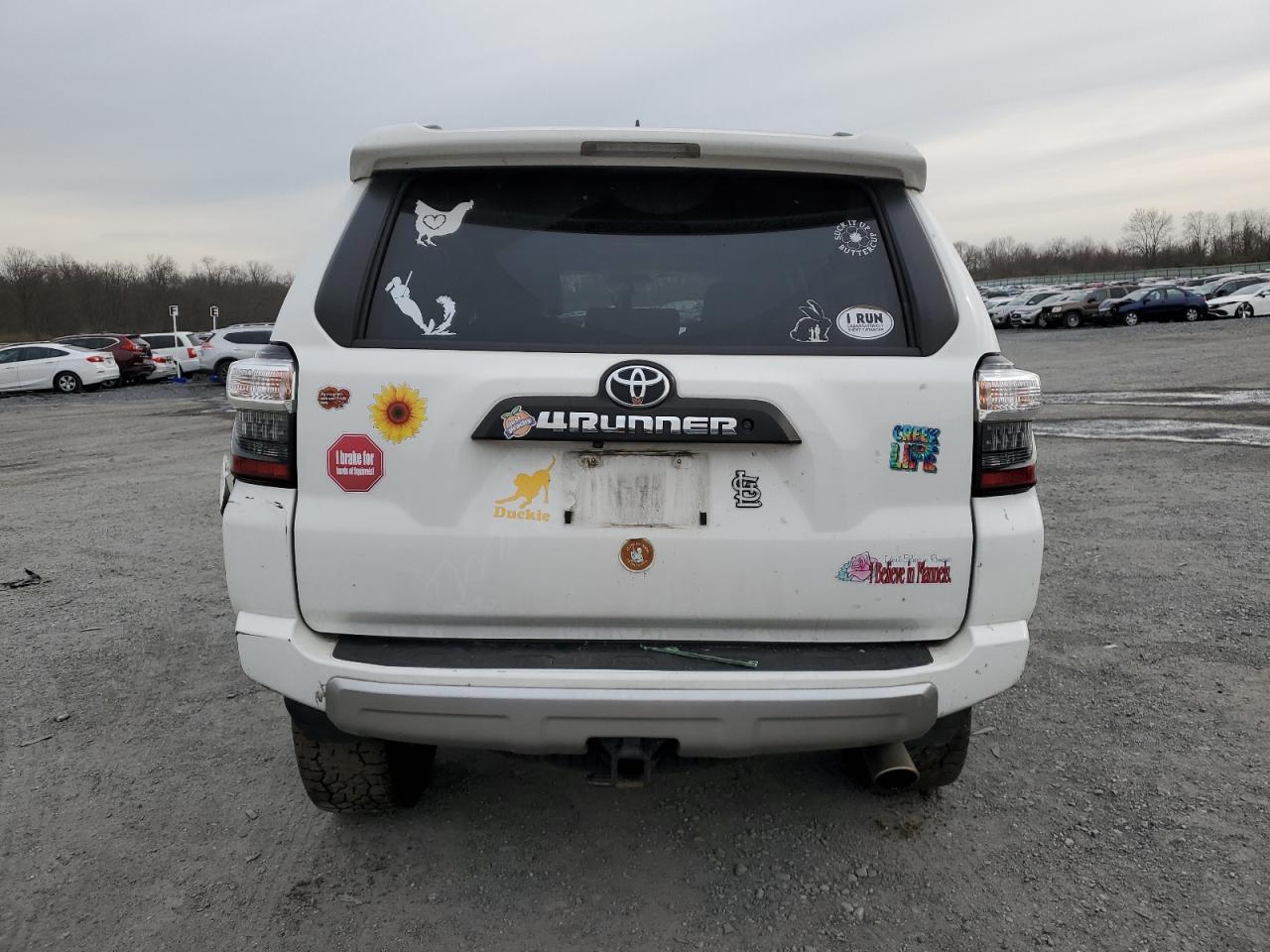 2018 TOYOTA 4RUNNER SR - Фото 6