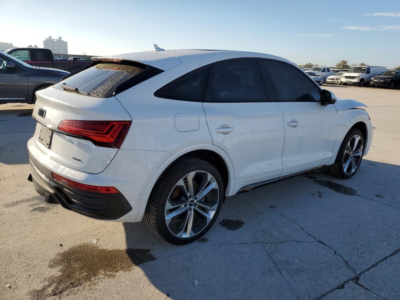 2023 AUDI Q5 SPORTBA - Image 3