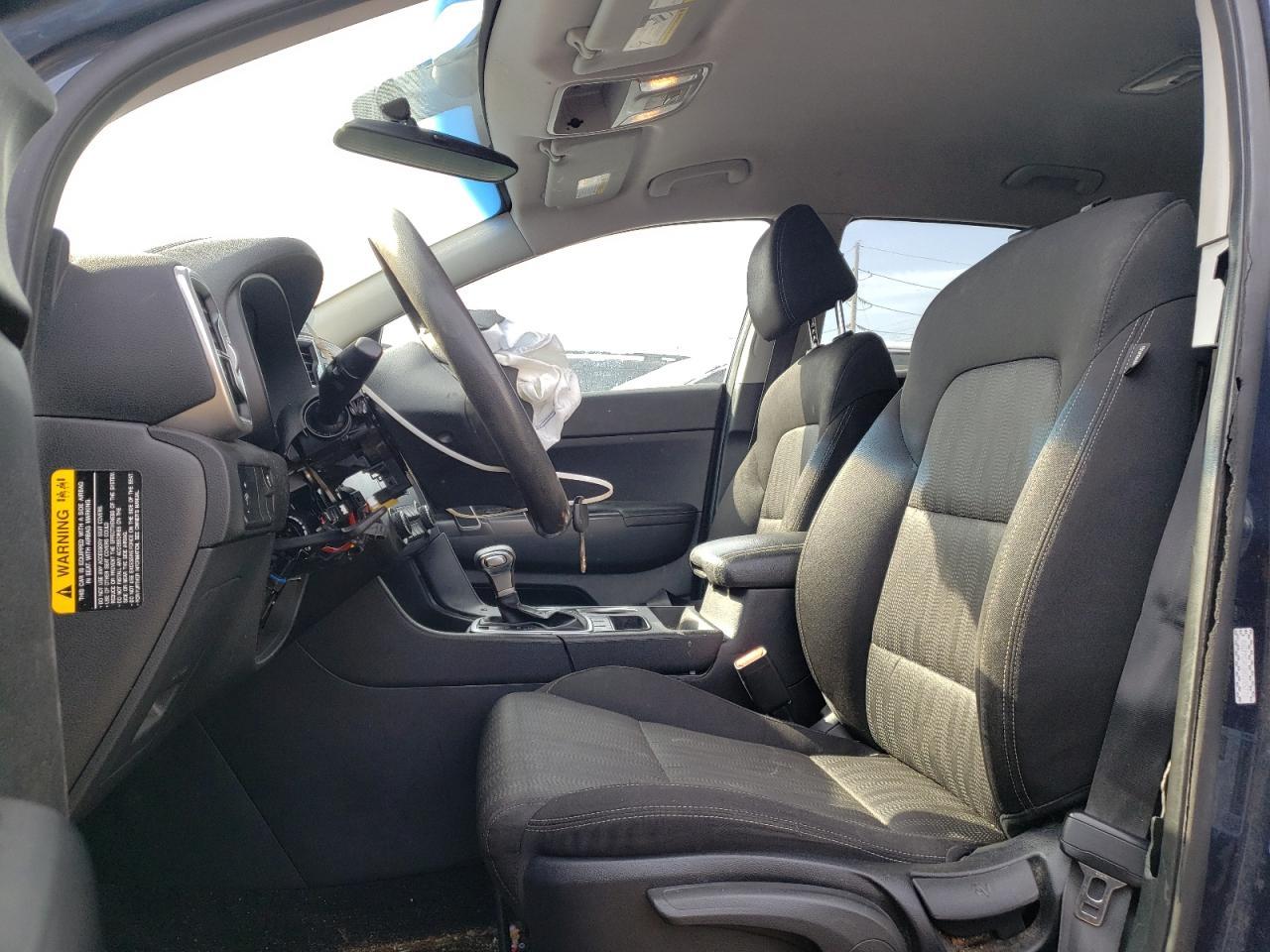 2017 KIA SPORTAGE L - Image 7