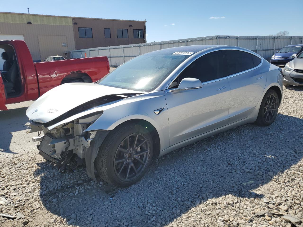 2018 TESLA MODEL 3 car image