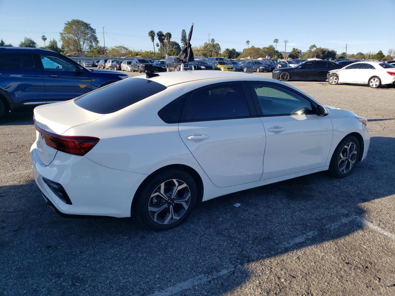 2020 KIA FORTE FE - Image 3