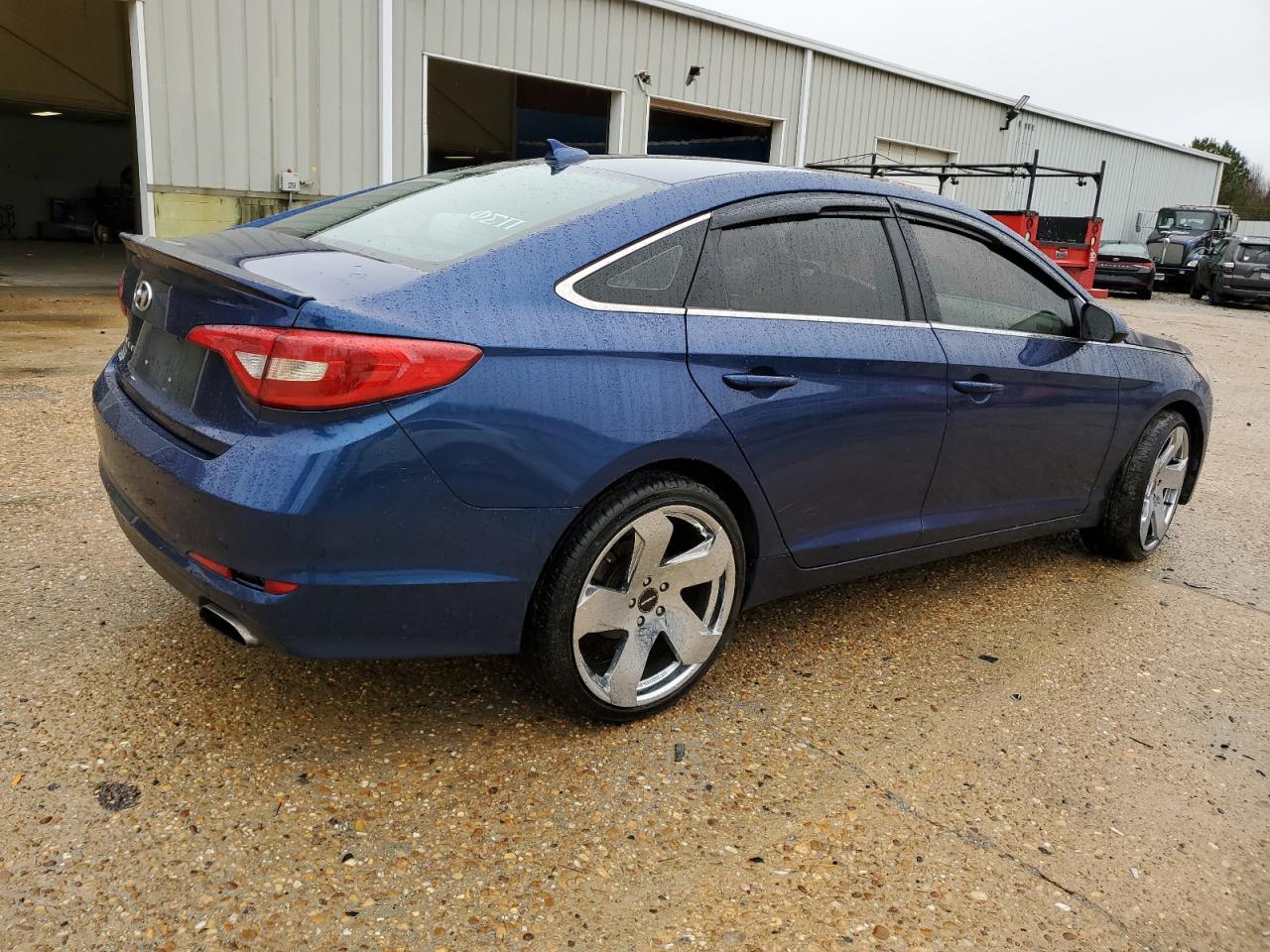 2017 HYUNDAI SONATA SE - Фото 3