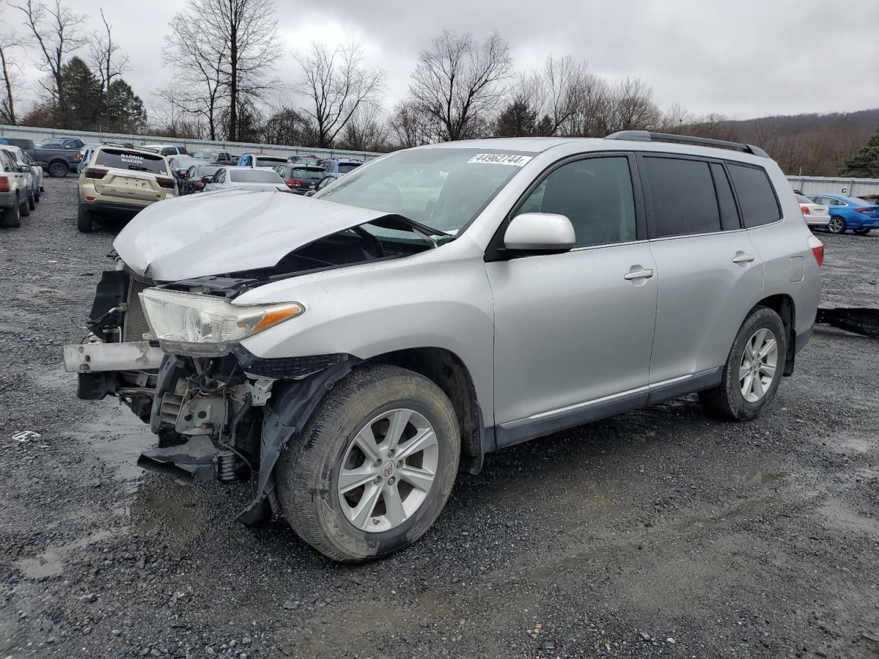 2011 TOYOTA HIGHLANDER