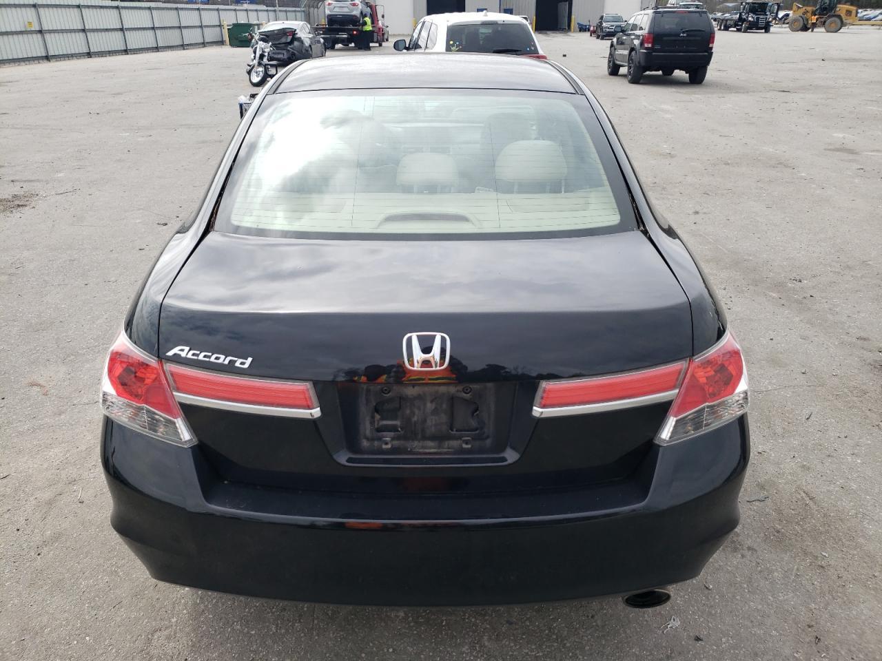 2011 HONDA ACCORD LXP - Фото 6