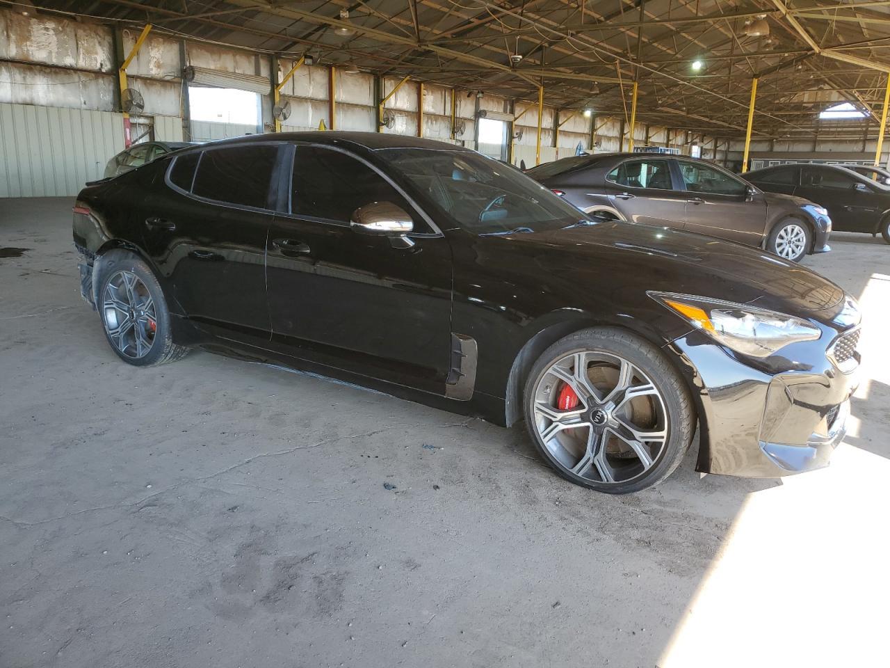 2019 KIA STINGER GT - Фото 4