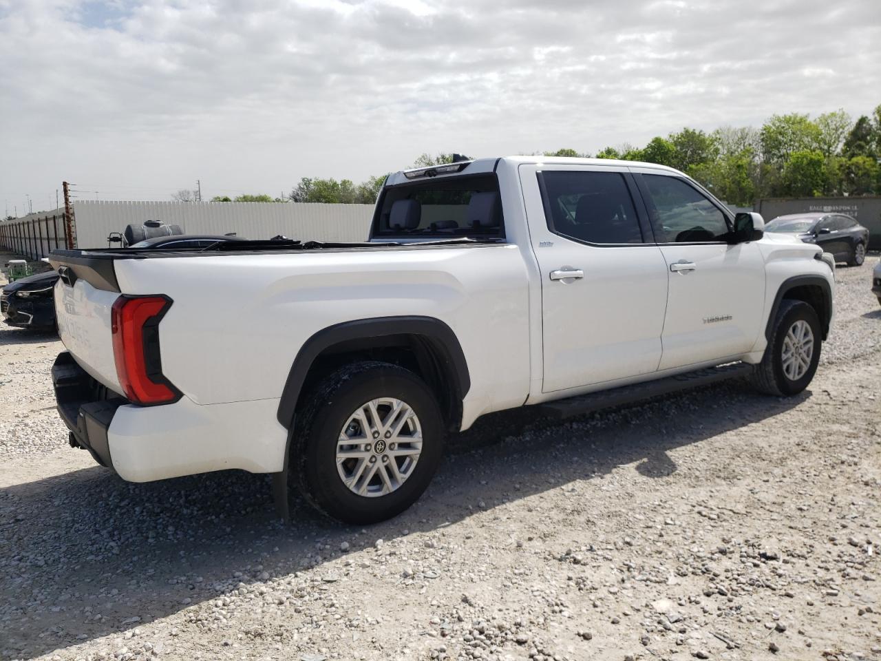 2023 TOYOTA TUNDRA CRE - Фото 3