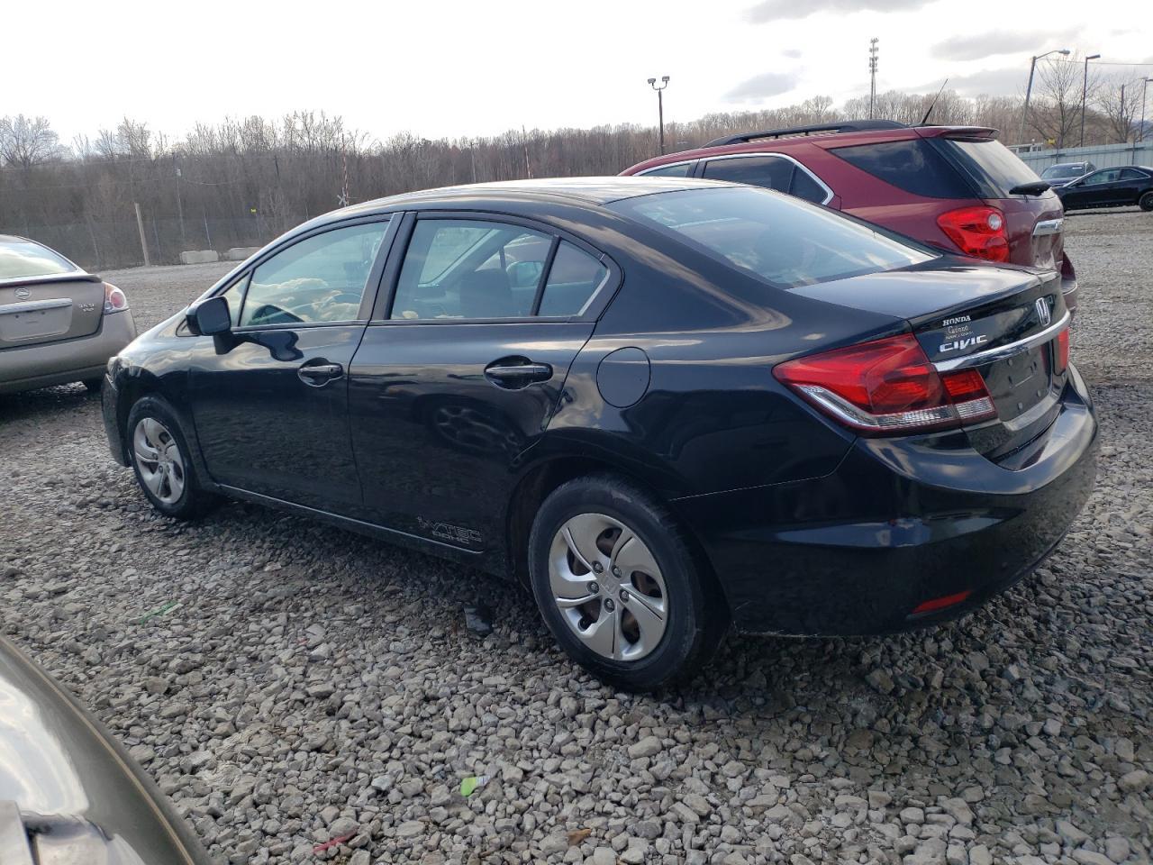 2015 HONDA CIVIC LX - Фото 2