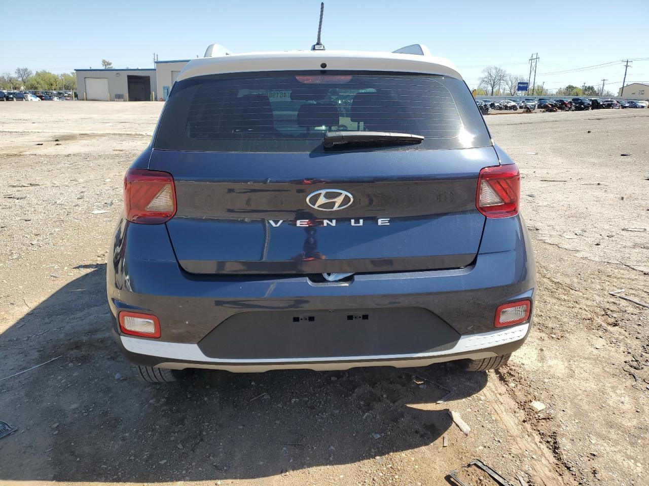 2023 HYUNDAI VENUE SEL - Фото 6