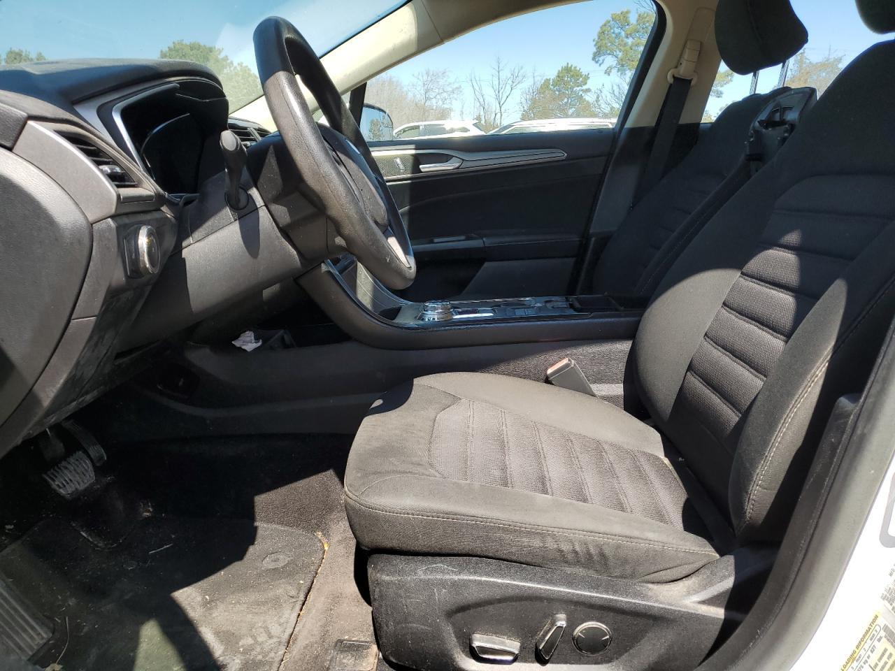 2017 FORD FUSION SE - Фото 7