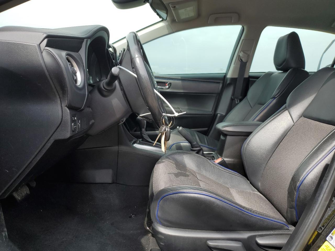 2019 TOYOTA COROLLA L - Image 7