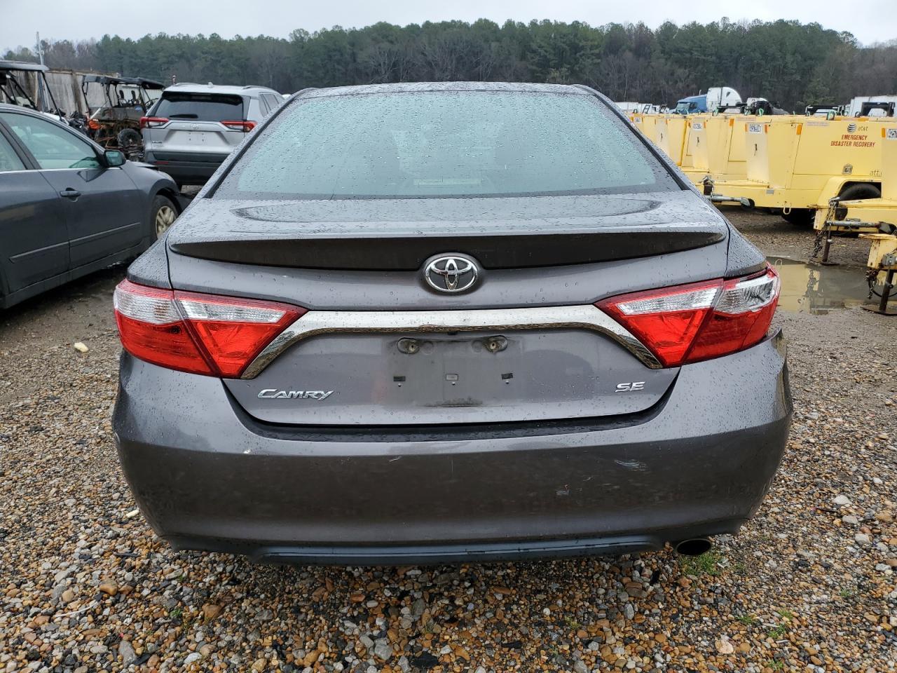 2015 TOYOTA CAMRY LE - Фото 6