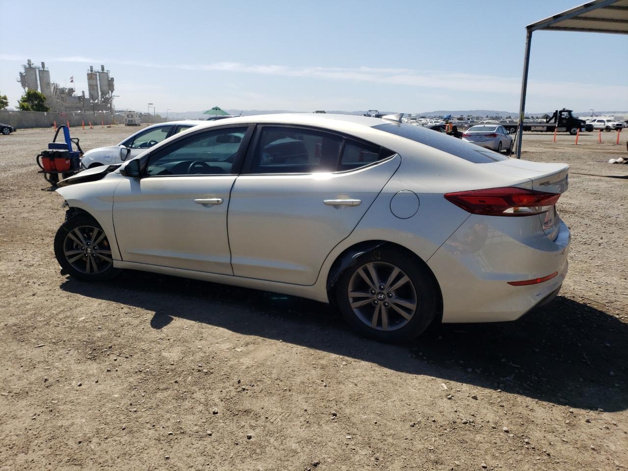 2017 HYUNDAI ELANTRA SE - Image 2