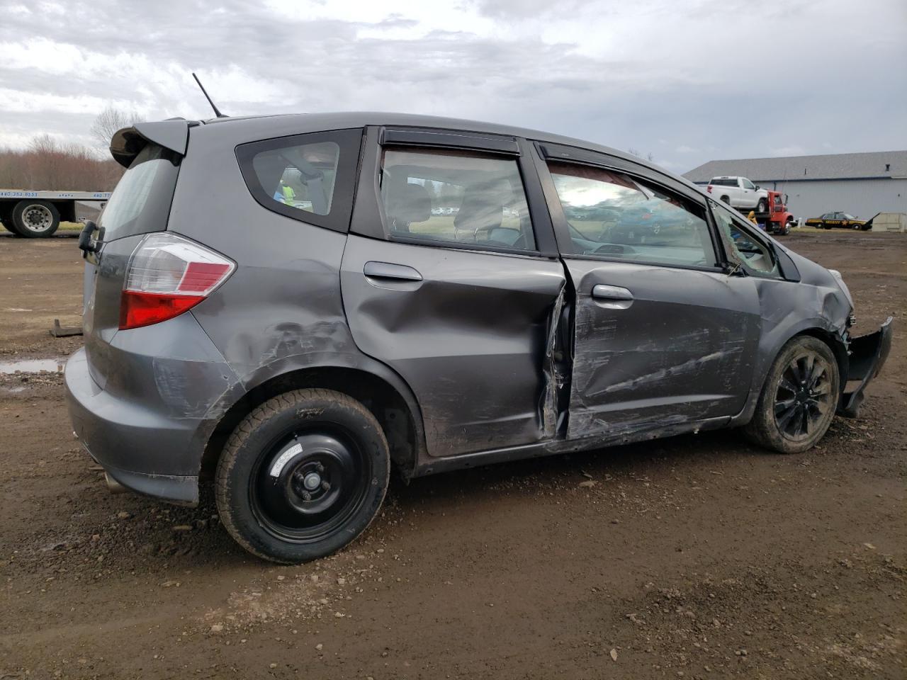 2013 HONDA FIT SPORT - Image 3