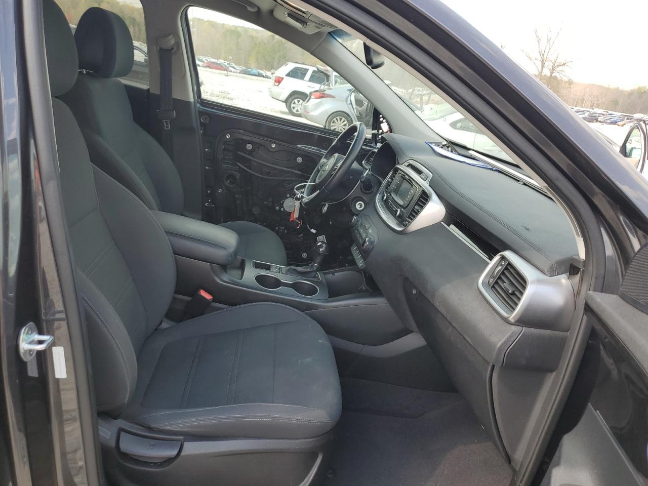 2016 KIA SORENTO LX - Image 7