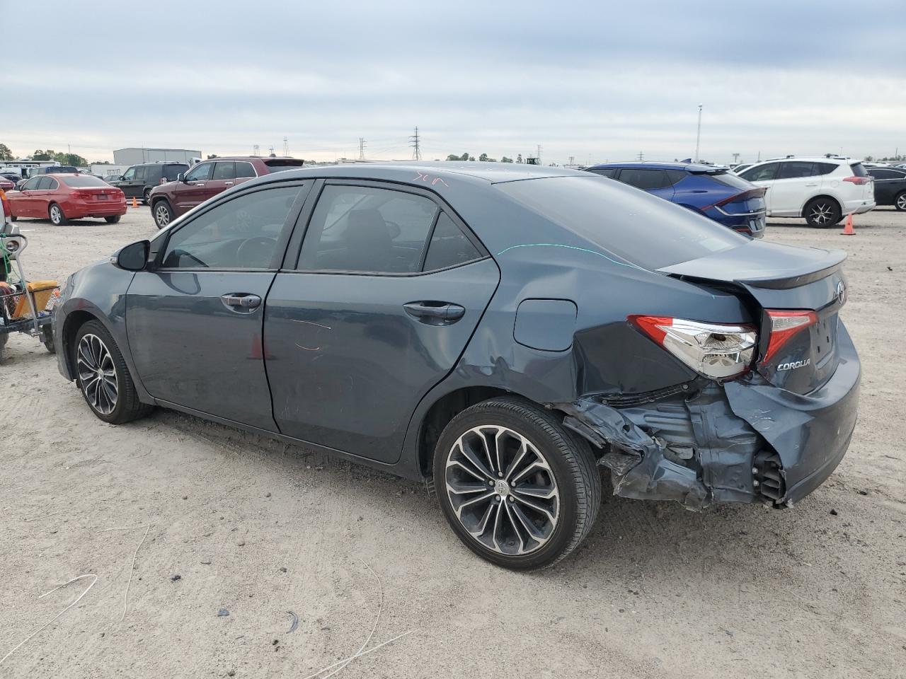 2015 TOYOTA COROLLA L - Image 2
