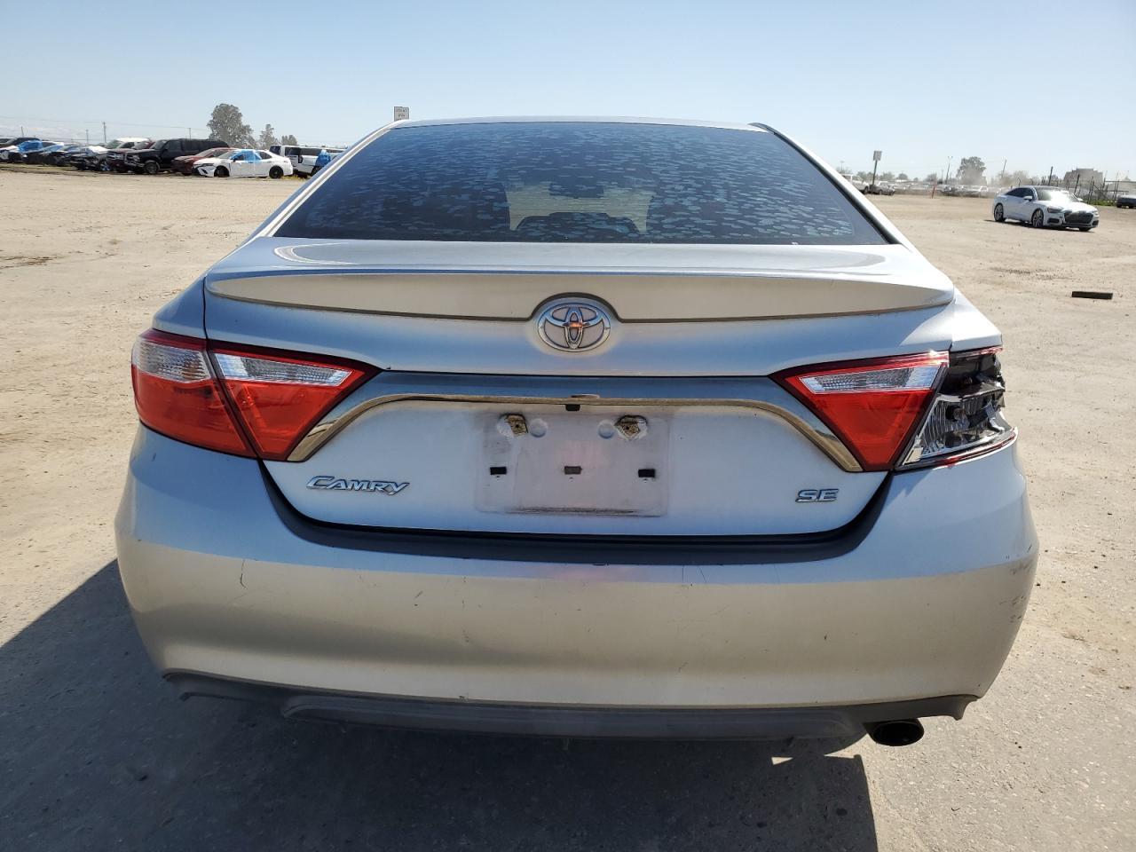 2016 TOYOTA CAMRY LE - Image 6
