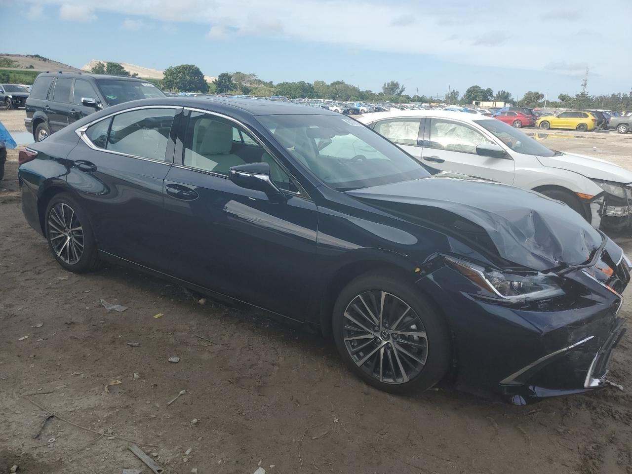 2024 LEXUS ES 350 BAS - Фото 4