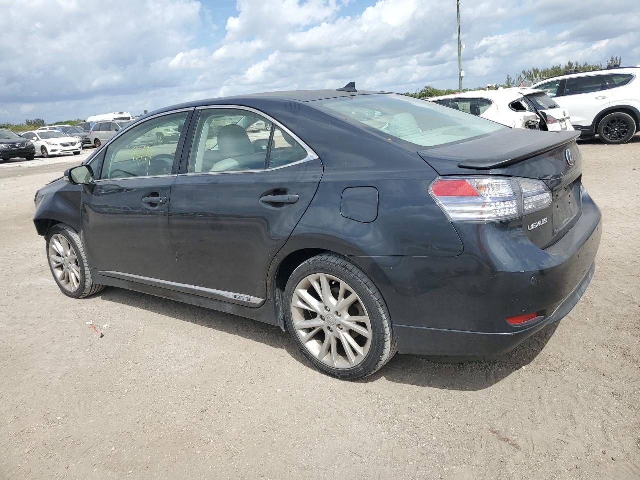2010 LEXUS HS 250H - Image 2