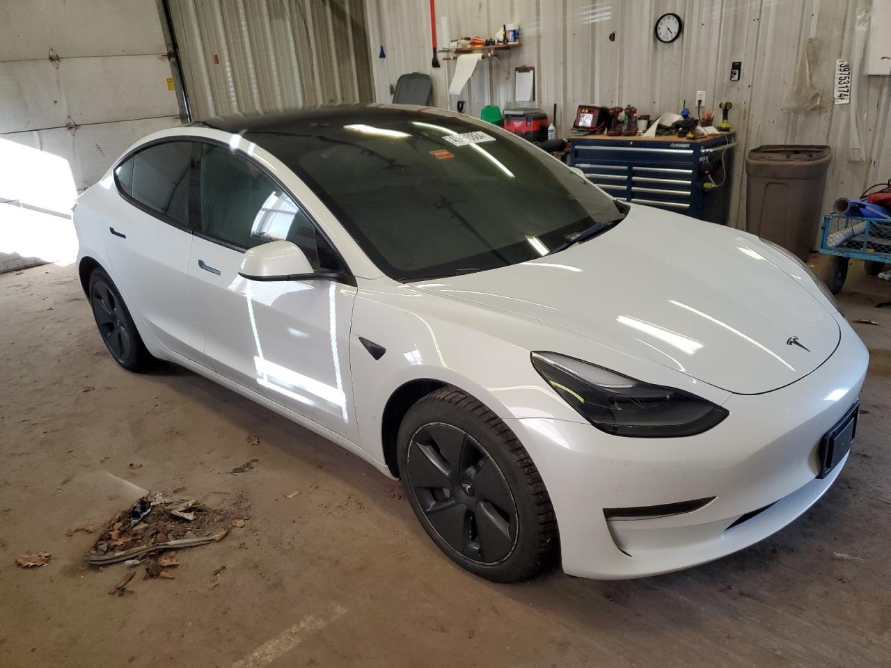 2023 TESLA MODEL 3 - Image 4