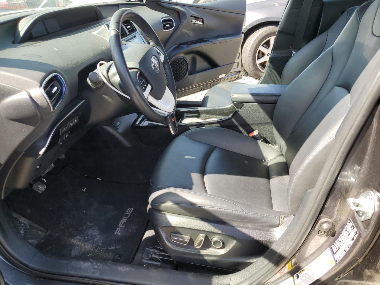 2016 TOYOTA PRIUS - Image 7