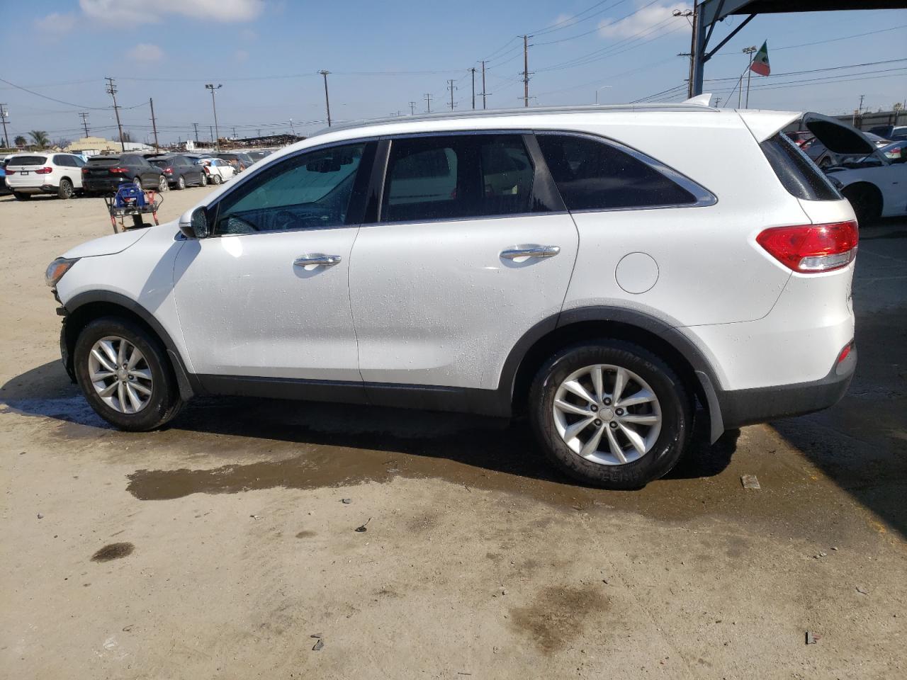 2016 KIA SORENTO LX - Image 2
