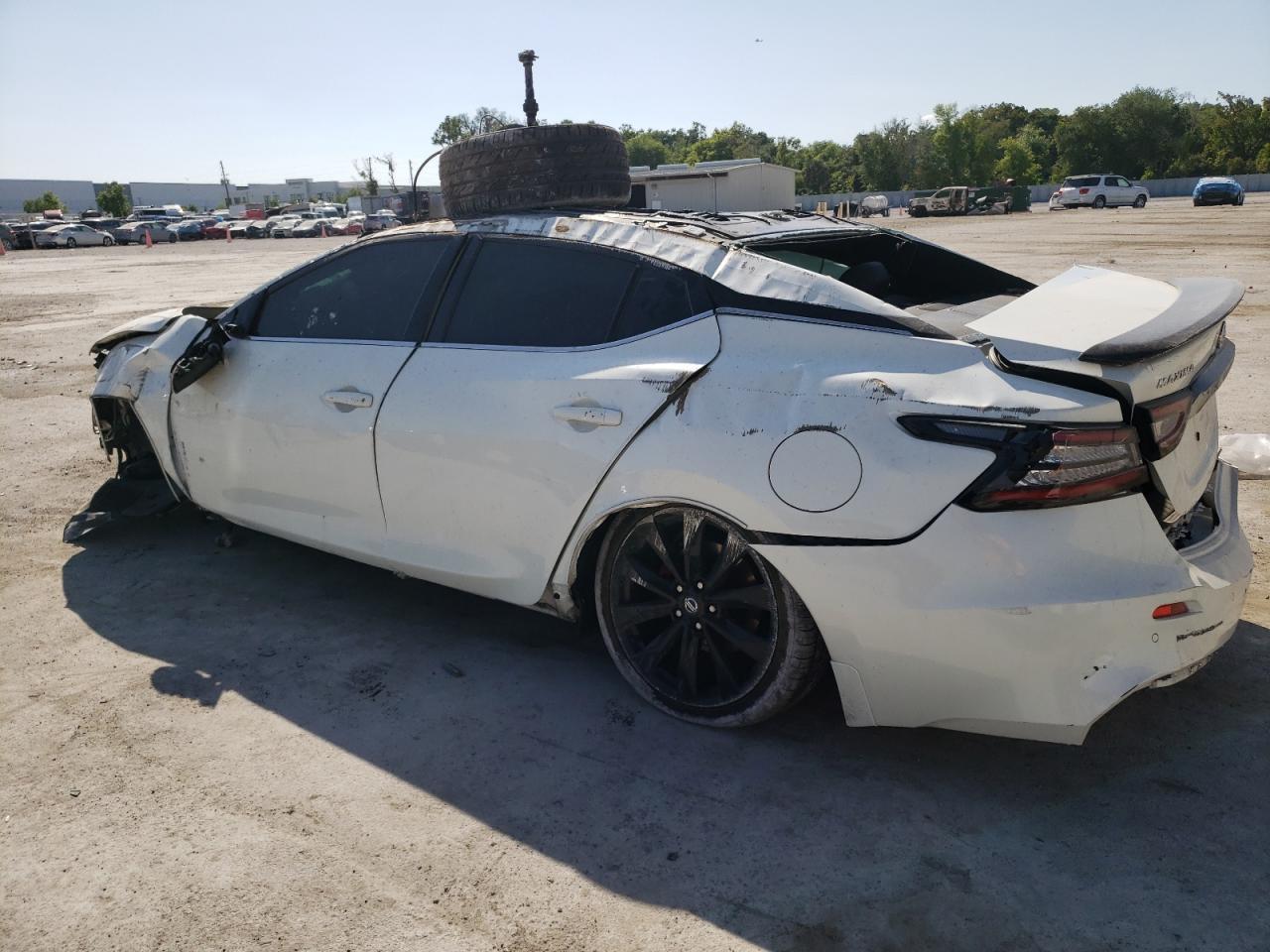 2019 NISSAN MAXIMA S - Фото 2