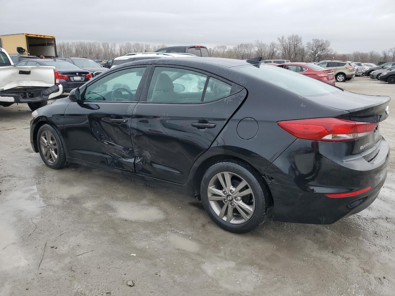 2017 HYUNDAI ELANTRA SE - Image 2