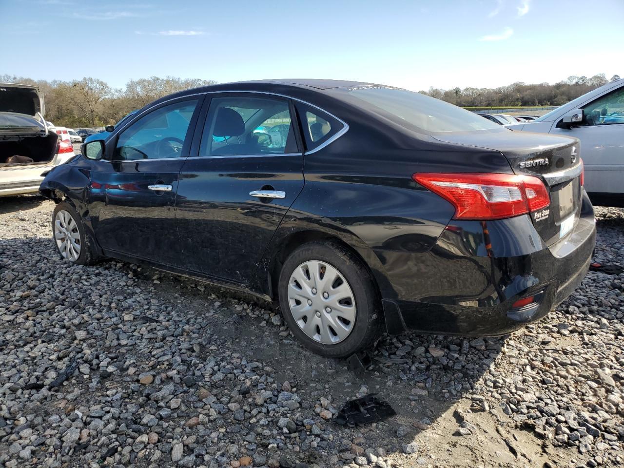 2017 NISSAN SENTRA S - Фото 2