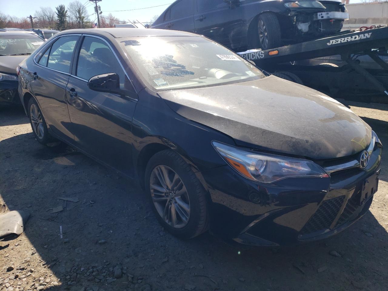 2016 TOYOTA CAMRY LE - Фото 4