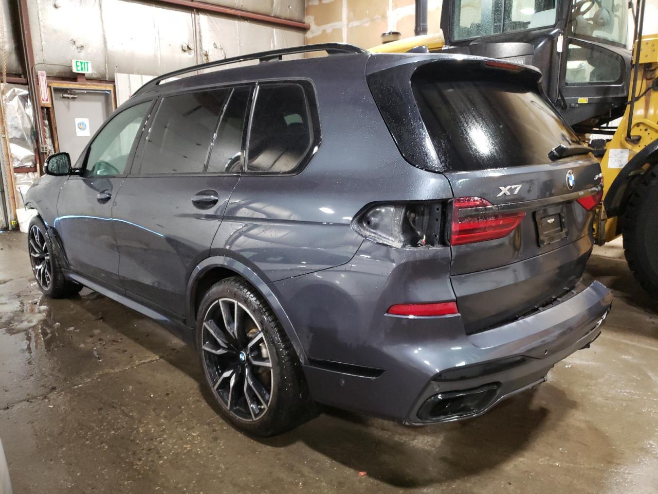 2022 BMW X7 XDRIVE4 - Фото 2