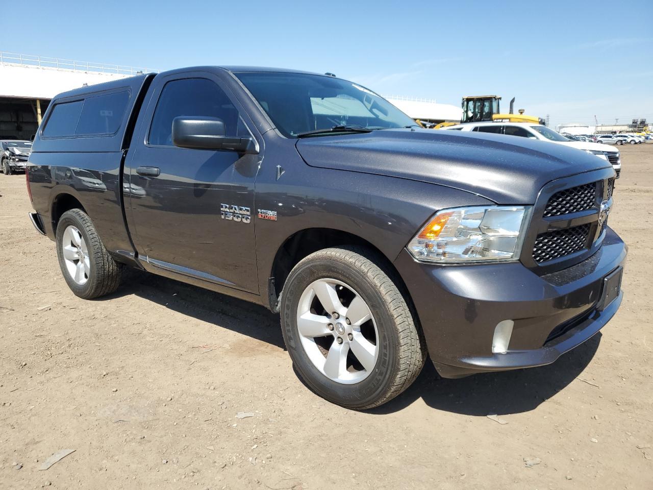 2014 RAM 1500 ST - Image 4