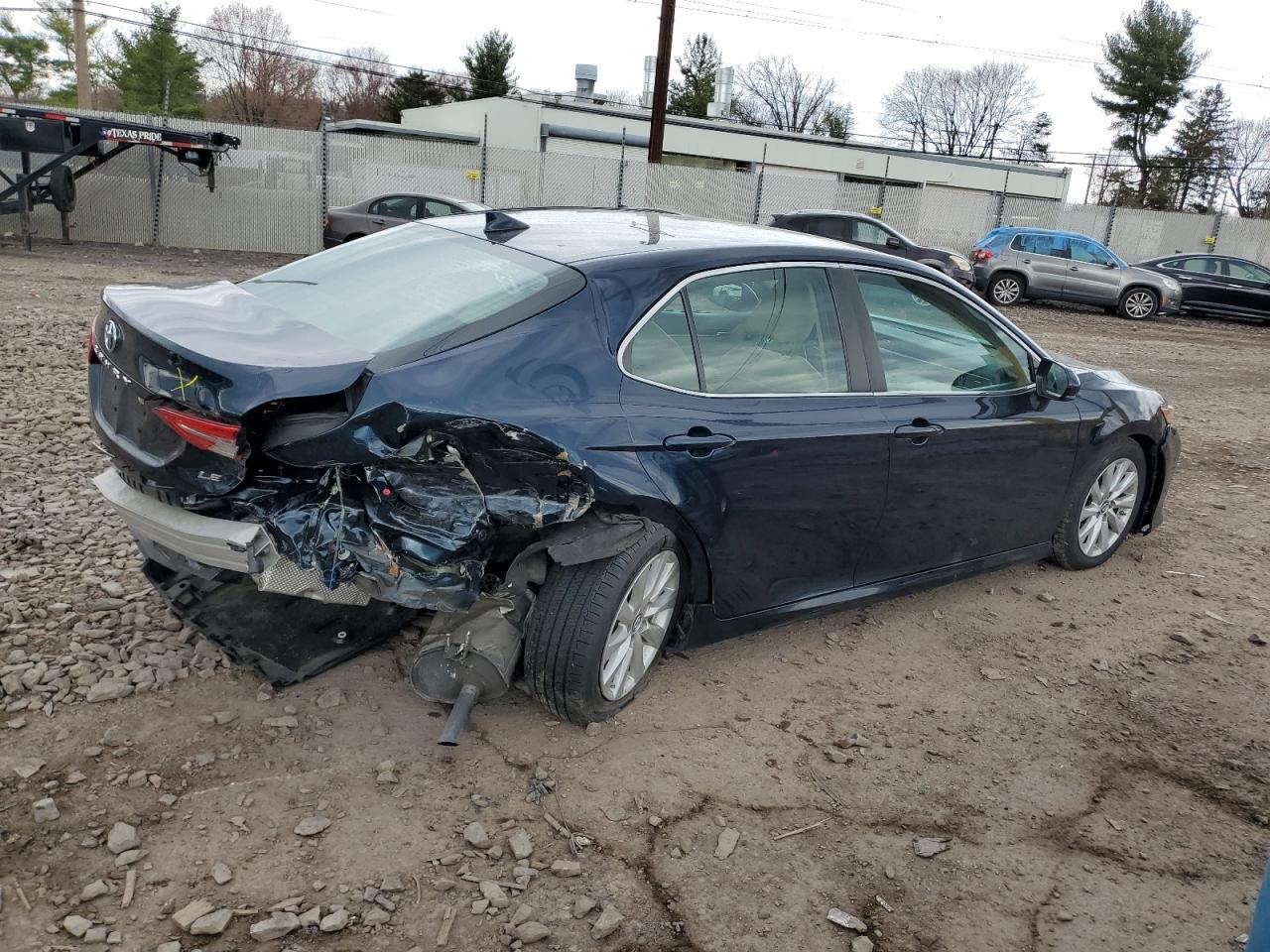 2019 TOYOTA CAMRY L - Image 3