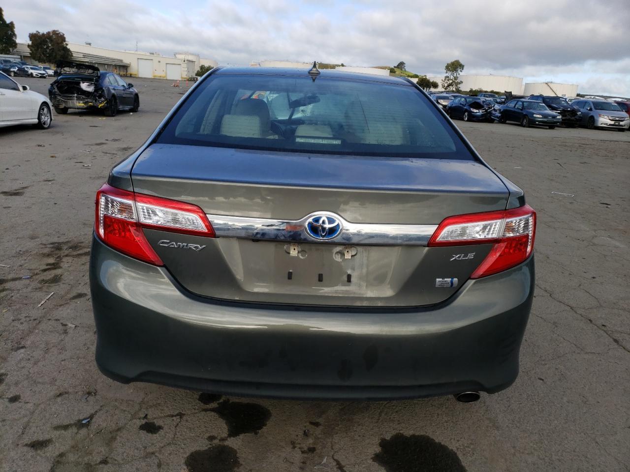 2012 TOYOTA CAMRY HYBR - Image 6