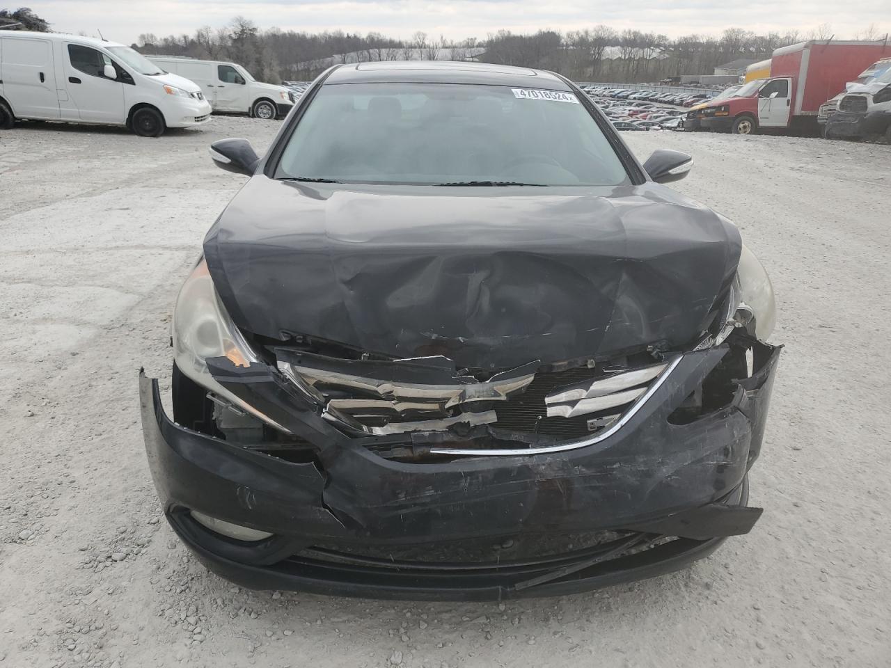 2011 HYUNDAI SONATA SE - Image 5